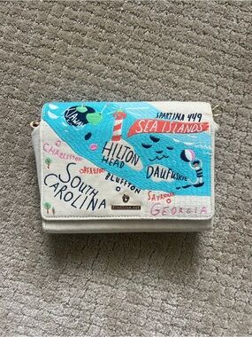 Spartina 449 South Carolina Coastal Map Canvas Bag in White and Blue